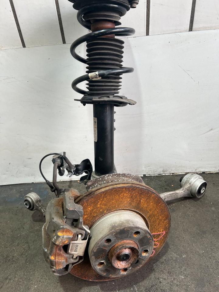 BMW 3er F30 F31 320d Achsschenkel Radnabe Bremssattel Vorne – Bild 13