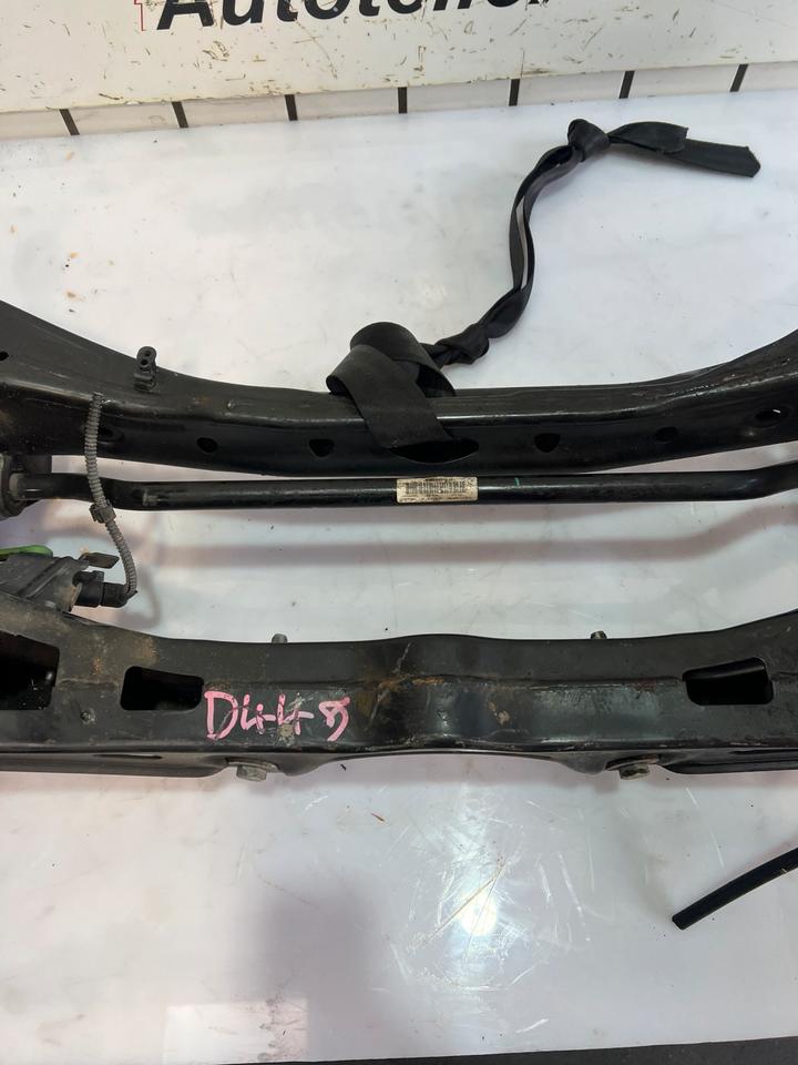 VW Passat B8 3G Hinterachse Achse Träger Hinten 5Q0511305 – Bild 11