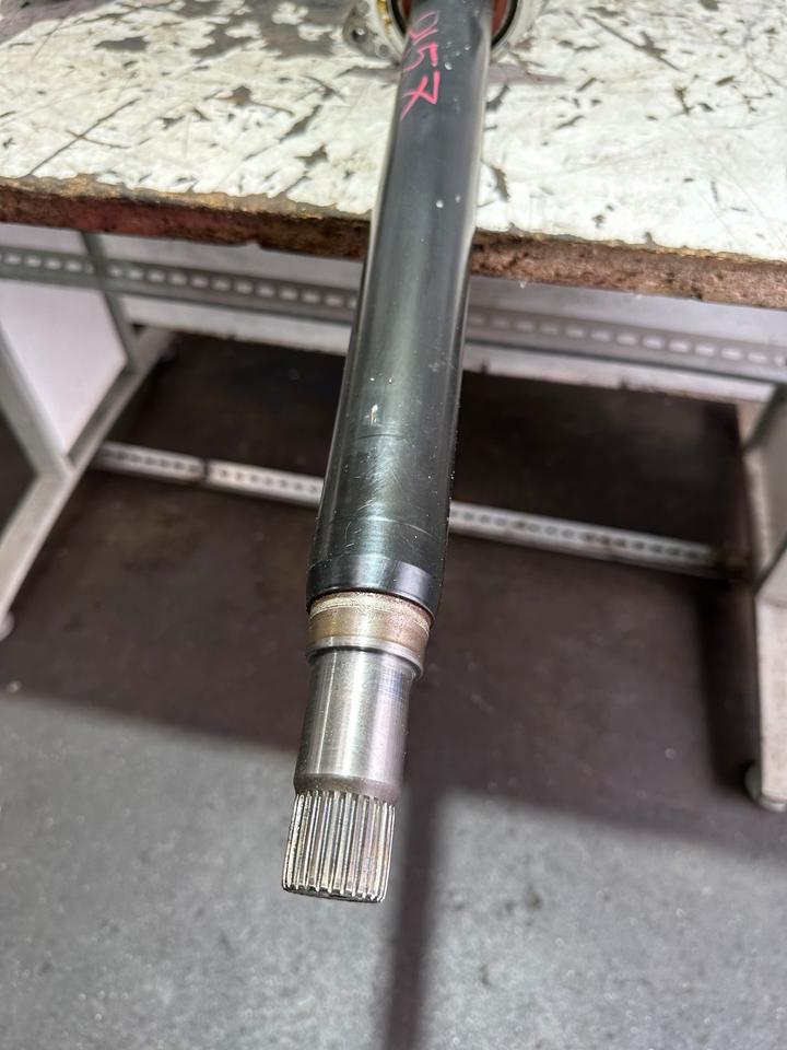 Mercedes W246 B180 Antriebswelle Vorne A2463302700 A2463302800 – Bild 2