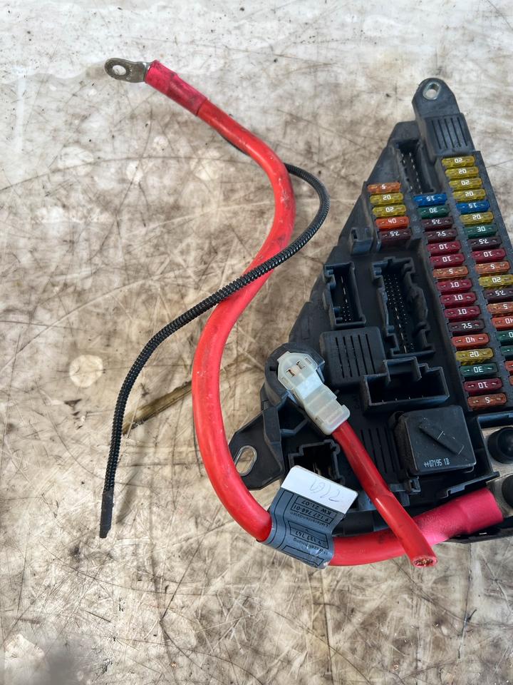 BMW 5er E60 E61 Sicherungskasten 9138830 – Bild 3