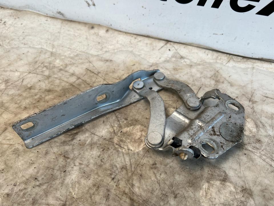 VW Passat B7 Motorhauben Scharnieren 3AA823301 3AA823302 – Bild 9