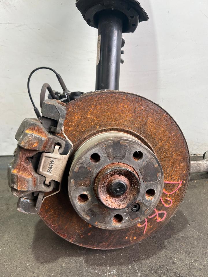 BMW 3er F30 F31 320d Achsschenkel Radnabe Bremssattel Vorne – Bild 14