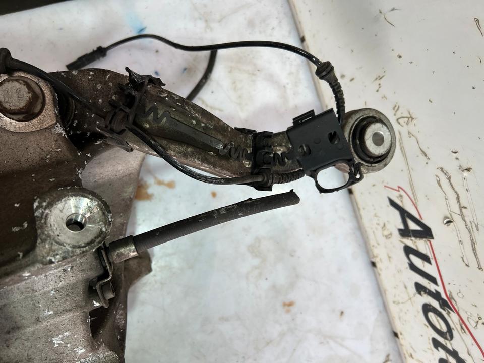 BMW 7er F01 F02 Achsschenkel Radnabe Achse Hinten – Bild 14