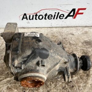 BMW 1er E82 E88 135i Differential Hinterachsgetriebe 7570280 2.56