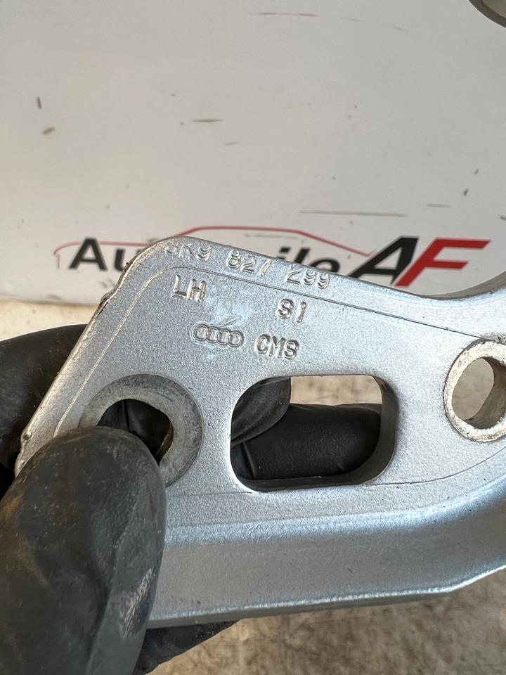 Audi A4 B8 8K Heckklappen Scharnieren 8K9827299 8K9827300 – Bild 5