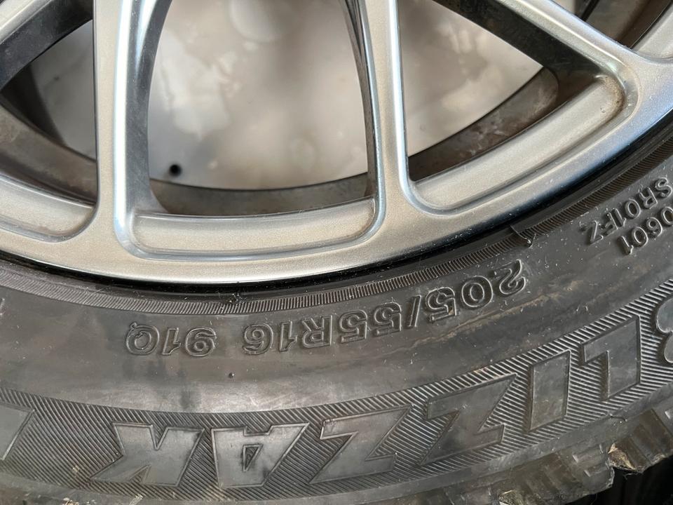 Audi TT 8J MoTec Felgen Reifen Runflat 205/55R16 7.0Jx16 – Bild 5