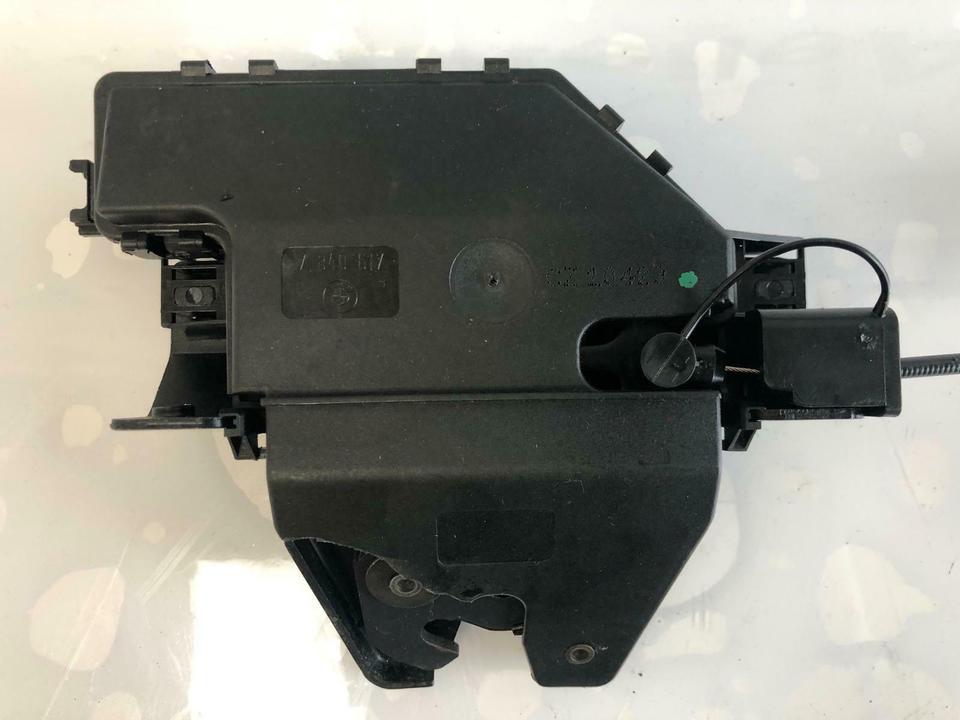 BMW E81 E87 E90 E91 Heckklappenschloss Schloss Hinten – Bild 3