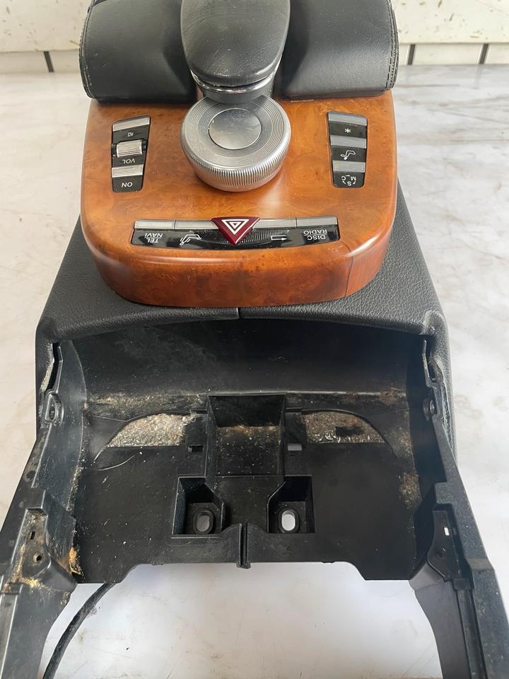 Mercedes S-Klasse W221 Mittelarmlehne Mittelkonsole A2218704310 – Bild 2