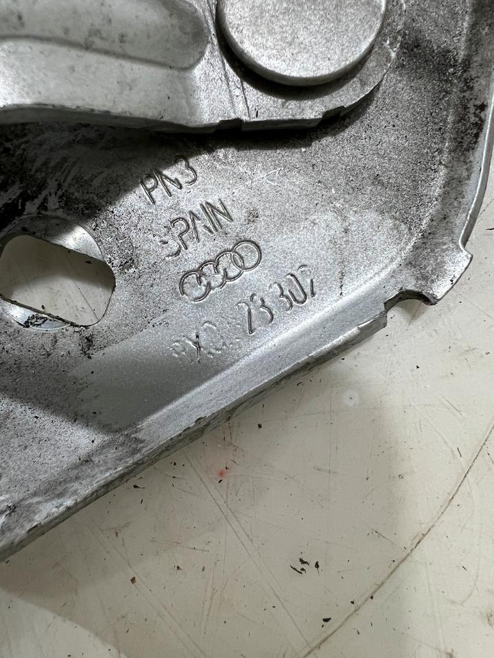 Audi A1 8X Motorhauben Scharnieren 8X082331 8X023302 – Bild 4