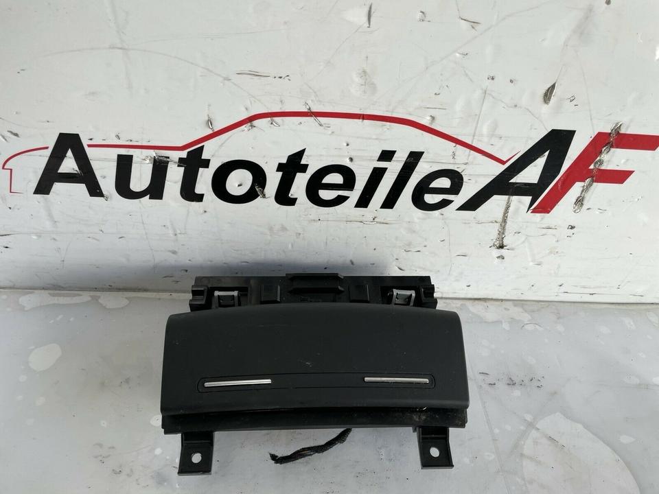 Audi A3 8P Aschenbecher Ascher Ablage 8P0857951