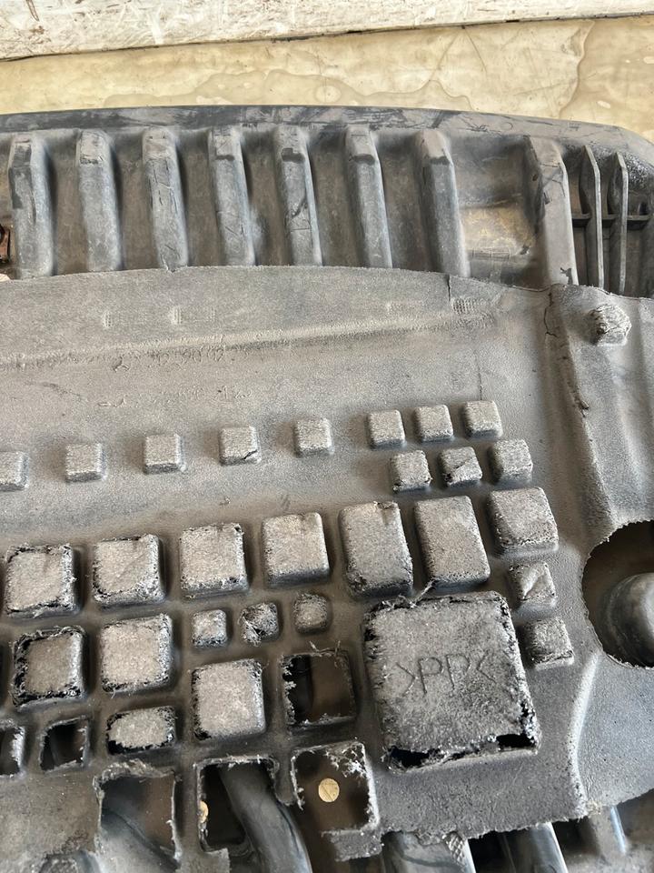 Mercedes E Klasse W212 Unterbodenschutz A2125200223 – Bild 3