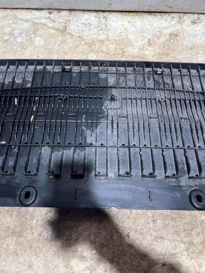 Audi A6 4G C7 Unterfahrschutz Unterbodenschutz 4G0807611 – Bild 2