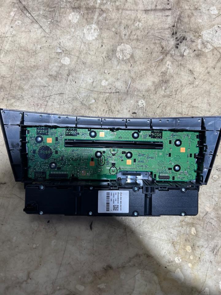 Mercedes W204 Schalterleiste Bedienteil Schalterblock A2049058201 – Bild 6