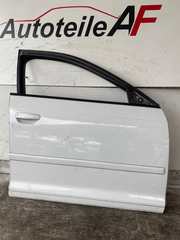 Audi A3 8P Tür Vorne Rechts Beifahrertür LY9C
