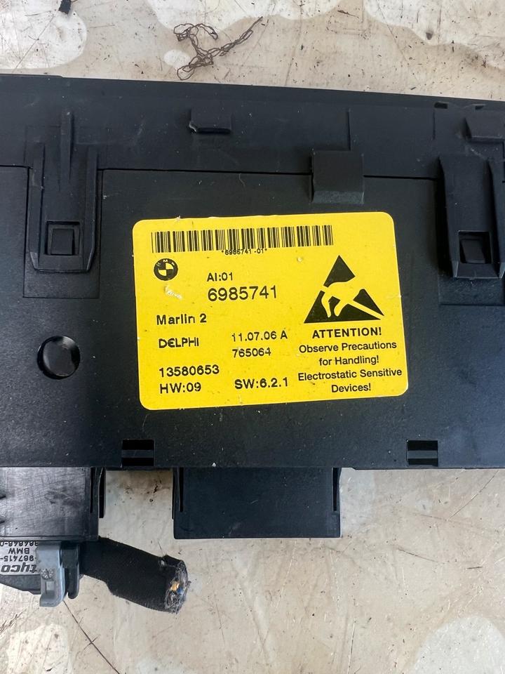 BMW 5er E60 E61 Elektronikmodul Steuergerät 6985741 – Bild 3