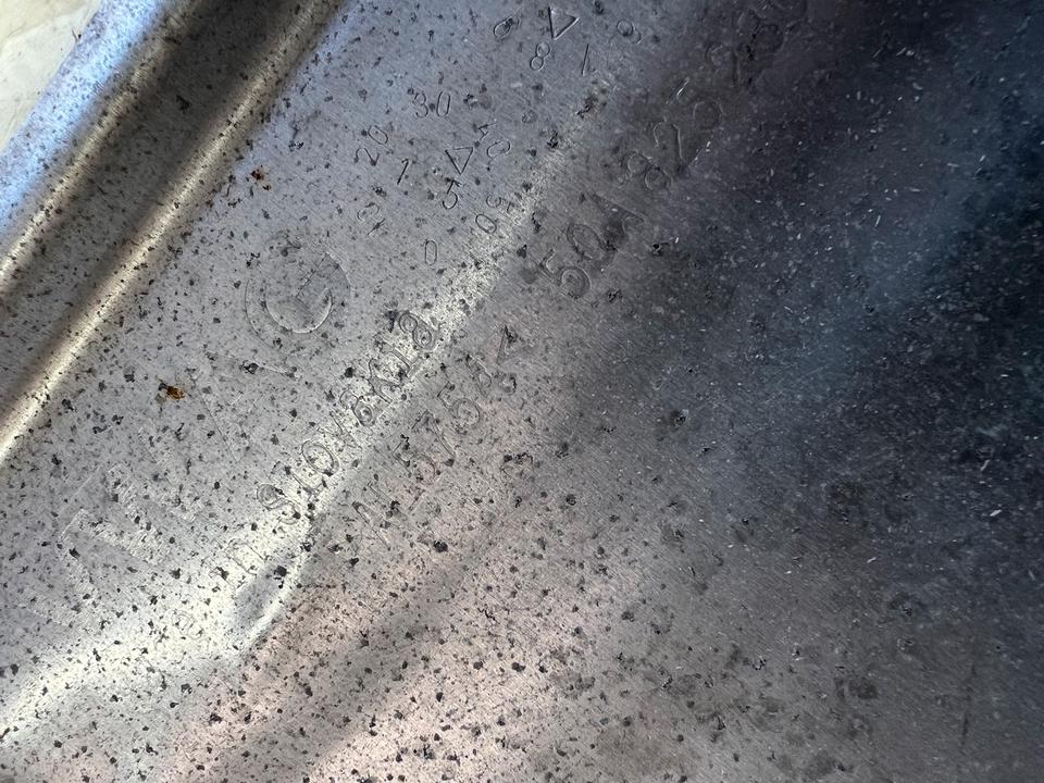 VW Touran 5T1 Unterbodenschutz Hitzeschutz 5QA825230 – Bild 7