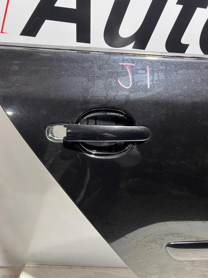 VW Golf 5 V Türblatt Türblech Hinten Rechts LC9X – Bild 5