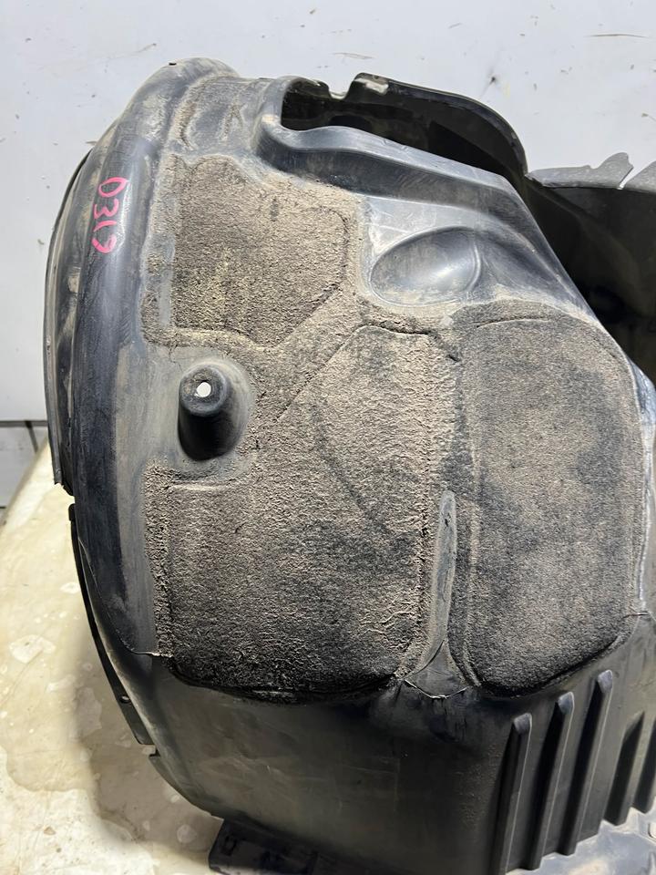 BMW 5er E60 E61 Radhaus Radhauschale Vorne Links – Bild 2