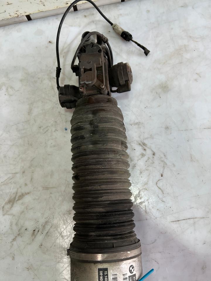 BMW 7er F01 F02 Stoßdämpfer Federbein Hinten 6796929 6796930 – Bild 11