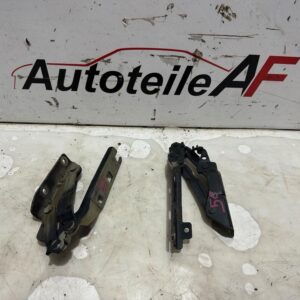 VW Golf 6 VI Motorhaube Scharnieren 5K0823301 5K0823302