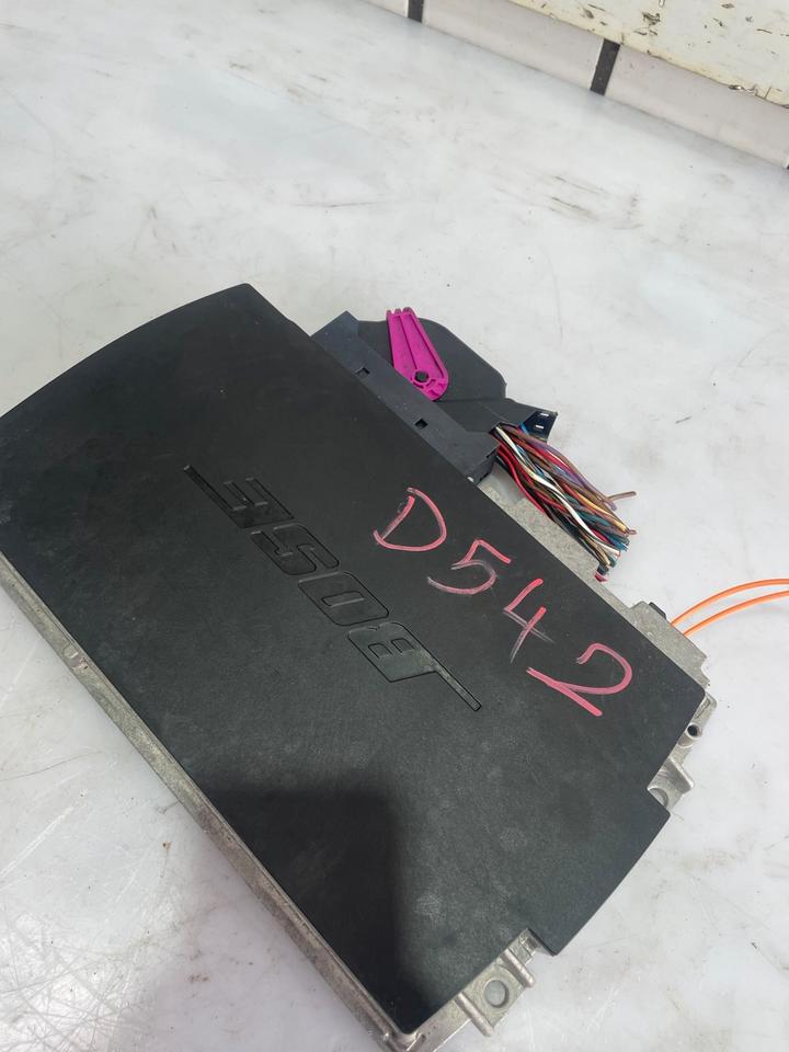 Audi A3 8V Bose Verstärker Soundsystem 4G0035223B – Bild 5