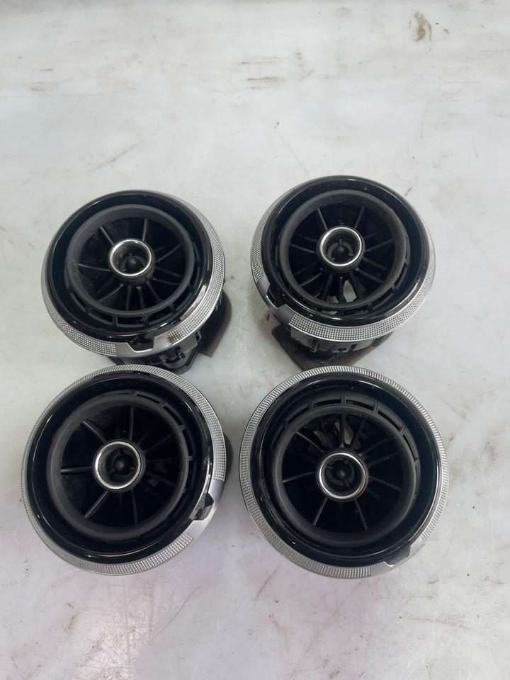 Audi A3 8V Luftausströmer Lüftungsdüse Luftdüse 8V0820901A – Bild 2