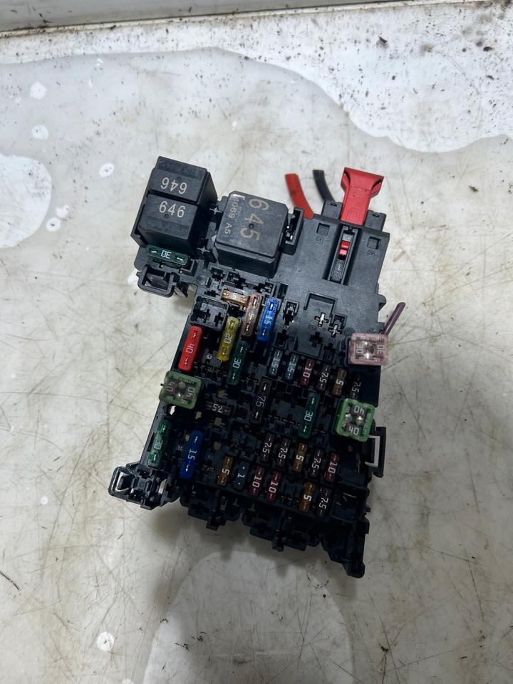 VW Golf 7 VII Sicherungskasten Steuergerät 5Q0937615C – Bild 5