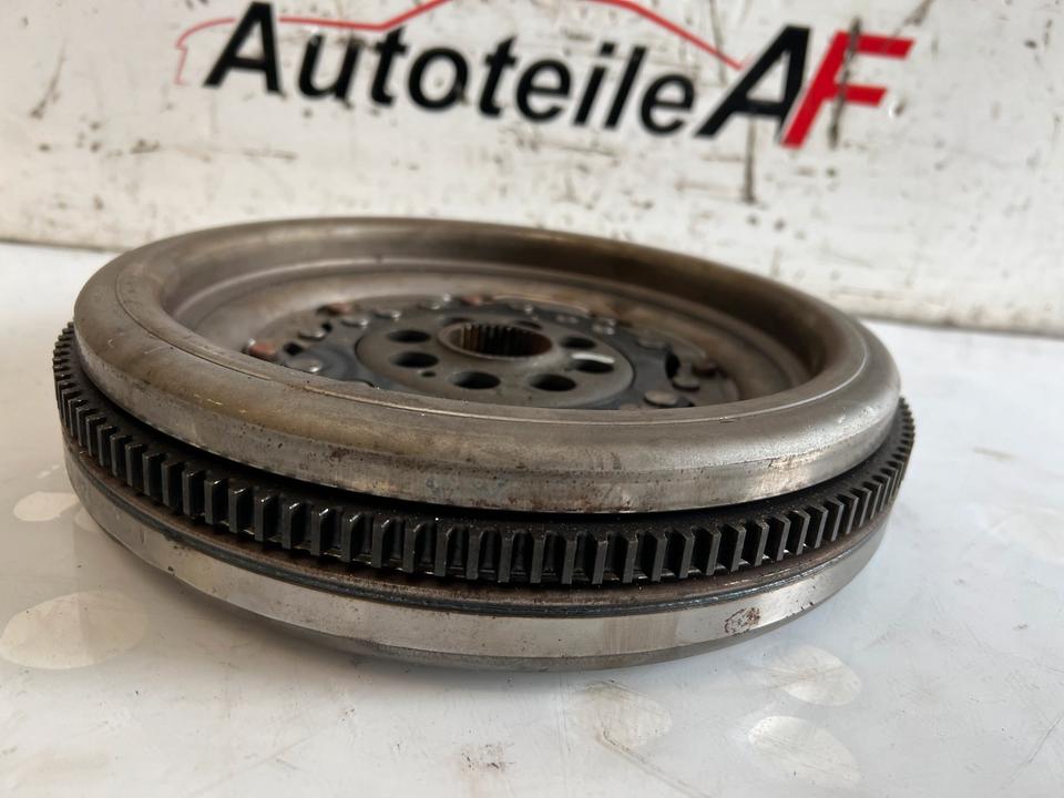 VW Audi Seat Skoda Schwungrad 06J105266 – Bild 3