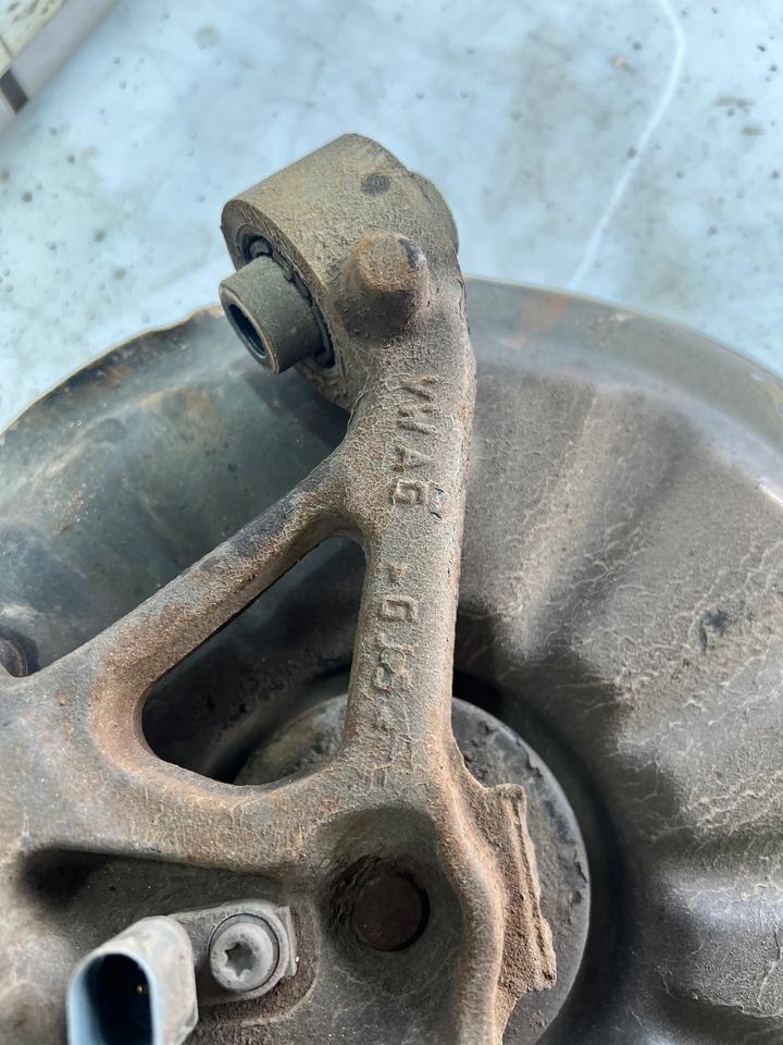 VW Golf 7 VII A3 8V Achsschenkel Radnabe Achse Hinten – Bild 8