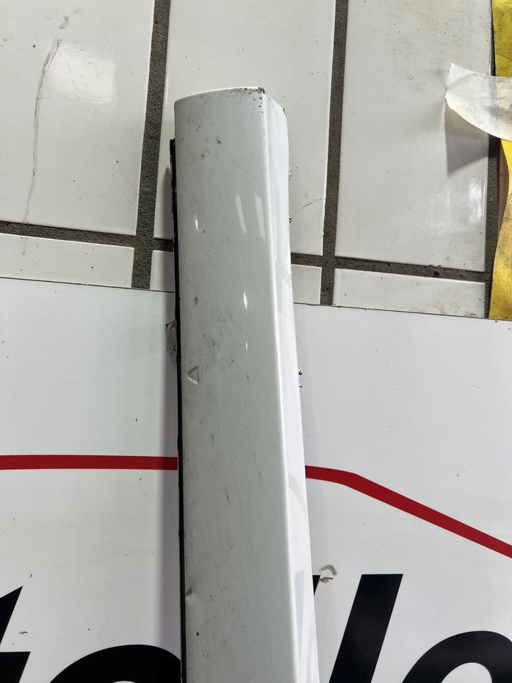 Audi A3 8V Seitenschweller Schweller Rechts Links LS9R – Bild 3