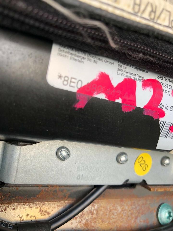Audi A4 B7 8E Seitenairbag Seitenpolster Hinten Rechts 8E0880442 – Bild 6