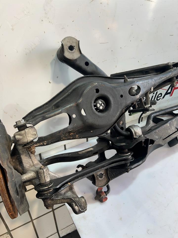 VW Passat B8 3G Hinterachse Achse Träger Hinten 5Q0511305 – Bild 7