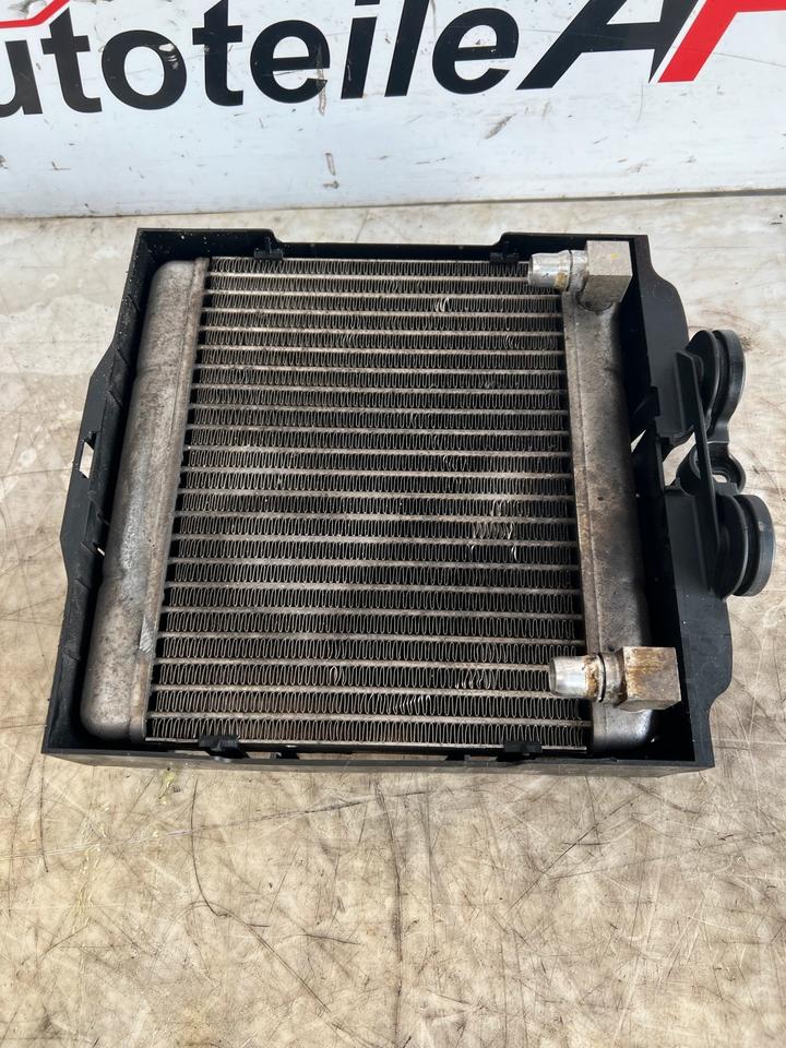 BMW 5er F10 F11 Motorkühler Ölkühler 7572542 7805630 – Bild 7