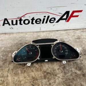 Audi Q7 4L Tacho Tachometer Kombiinstrument 4L0920932G