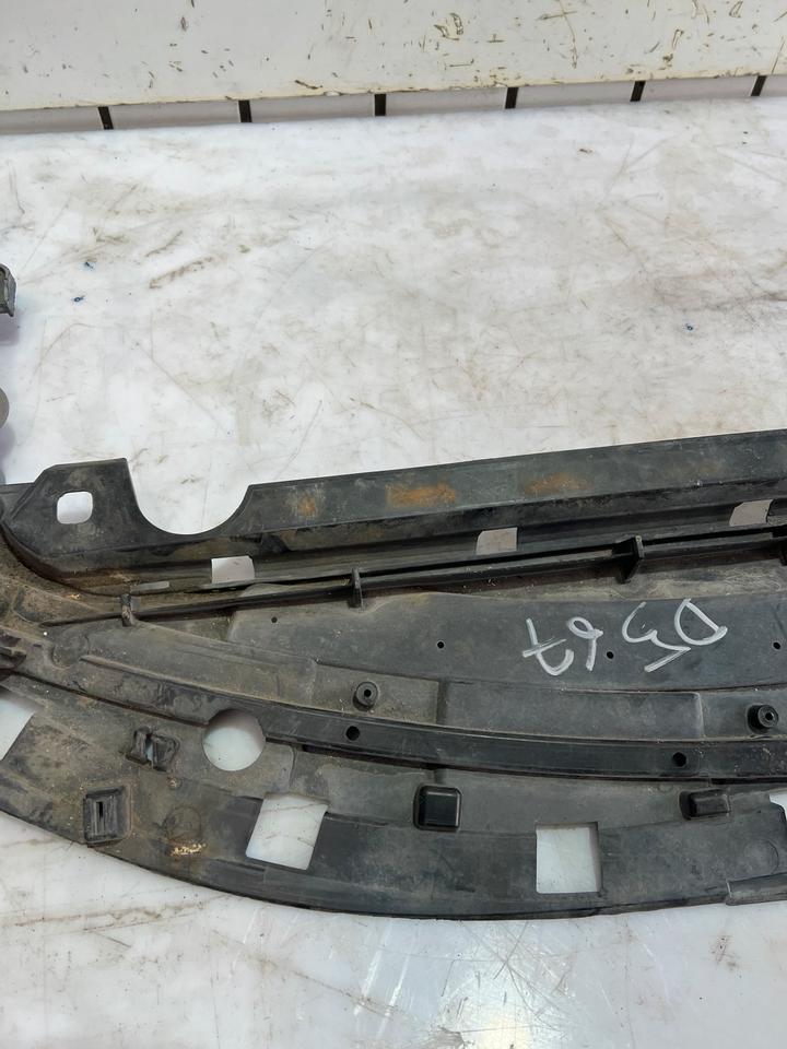 Volvo V60 S60 Stoßstange Träger Halter Aufnahme Vorne 30795019 – Bild 3