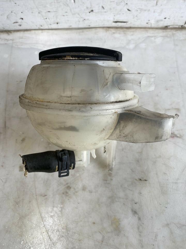 VW Up Seat Skoda Wischwasserbehälter Wasserbehälter 1S0121407 – Bild 2