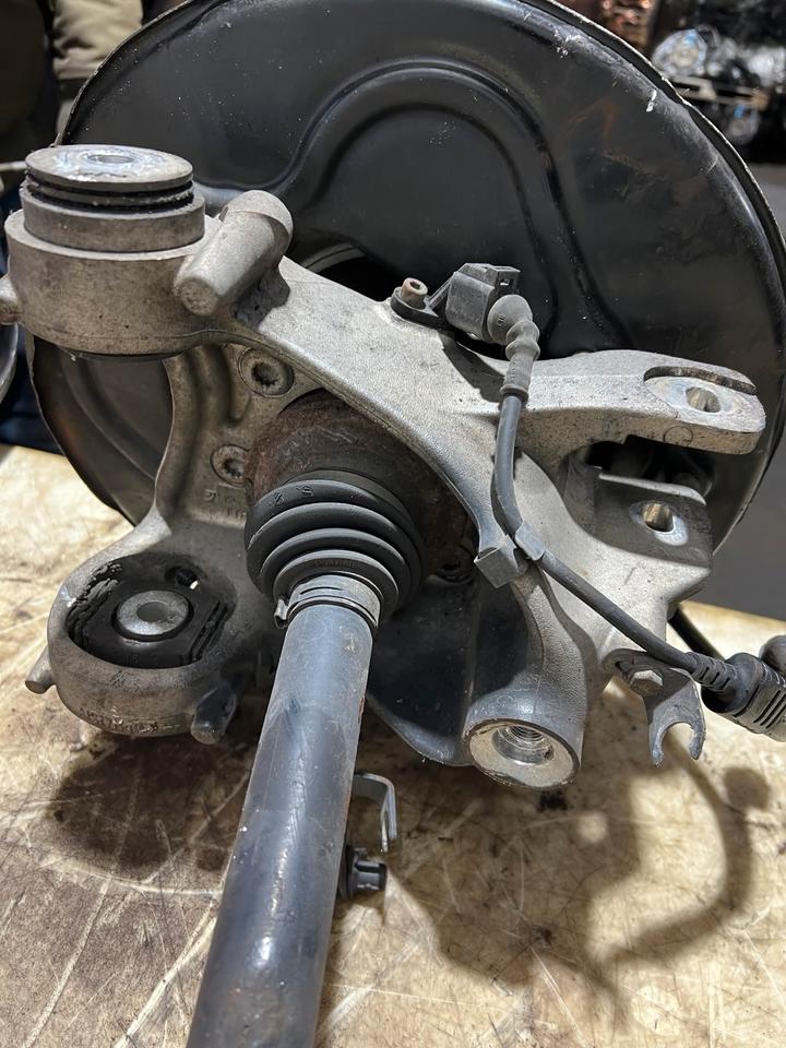 Audi A8 S8 4H D4 Achsschenkel Radnabe Querlenker Hinten – Bild 7