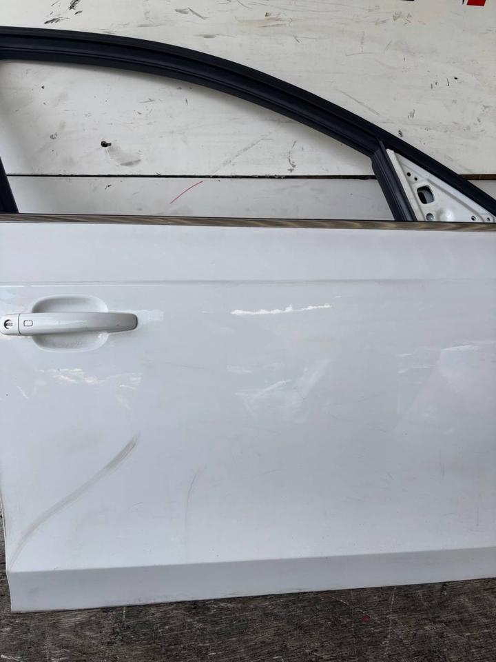 Audi A4 B8 8K Tür Vorne Rechts Beifahrertür LY9C – Bild 6