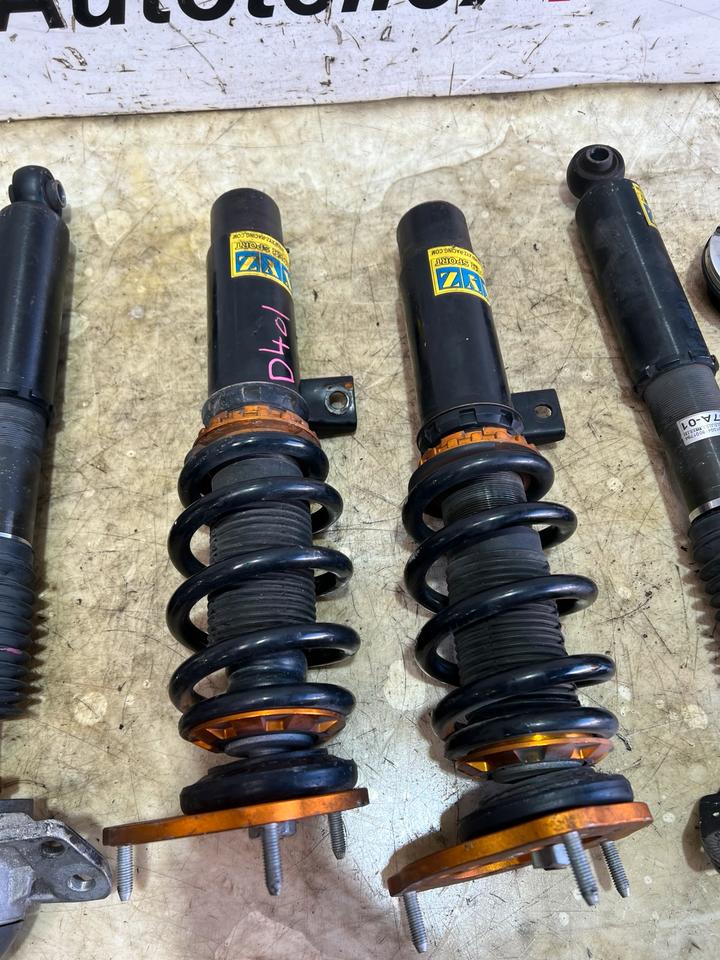 VW Touran 1T3 GP2 Gewindefahrwerk Fahrwerk Stoßdämpfer Federbein – Bild 3