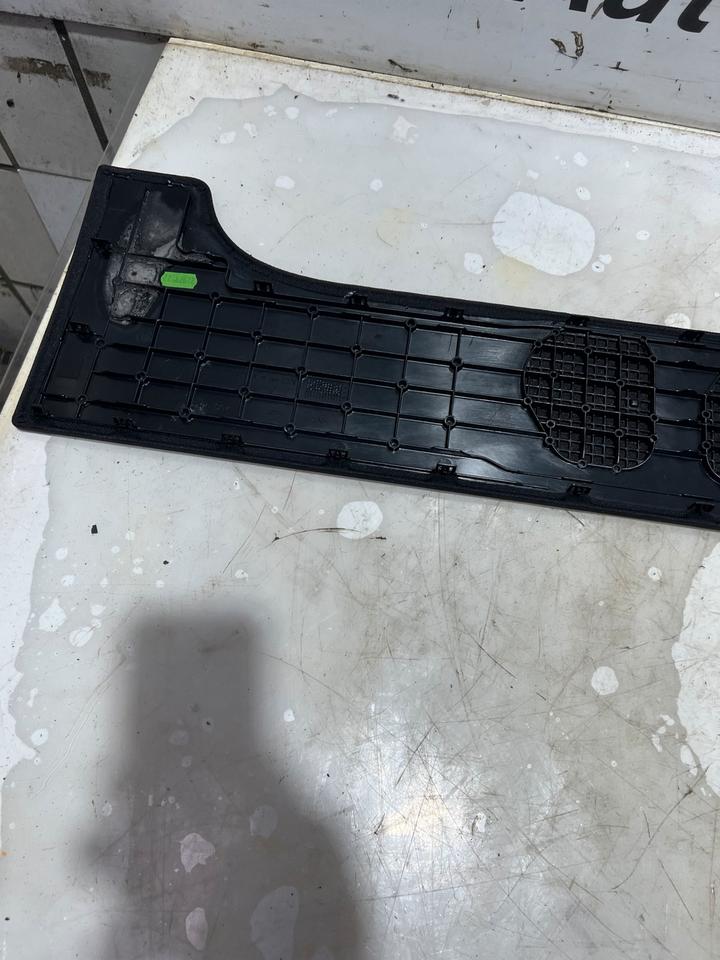 Mercedes S-Klasse W221 Laderaumabdeckung Abdeckung A2216901430 – Bild 4