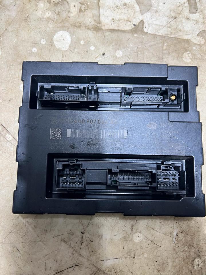 Audi A8 4H Komfortsteuergerät Bordnetzsteuergerät 4H0907064AD – Bild 2