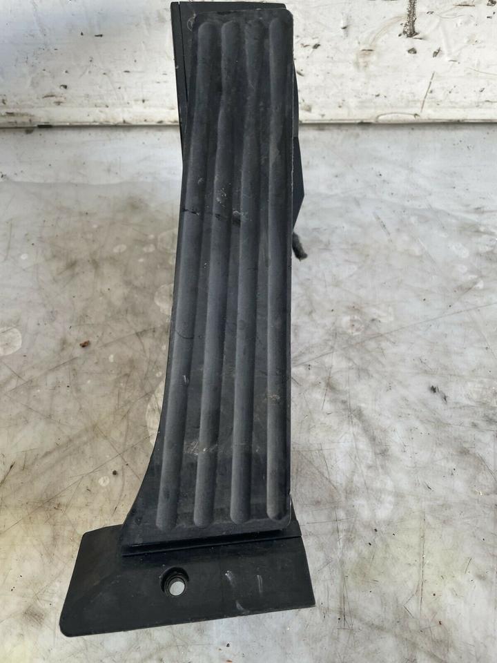 BMW 1er E81 E87 Gaspedal Gas Pedal 6772645 – Bild 3
