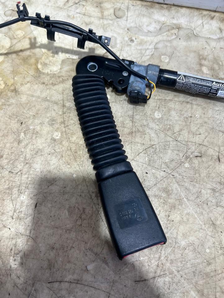 Mini Cooper R58 Gurtstraffer Gurtschloss Vorne Rechts Links – Bild 8