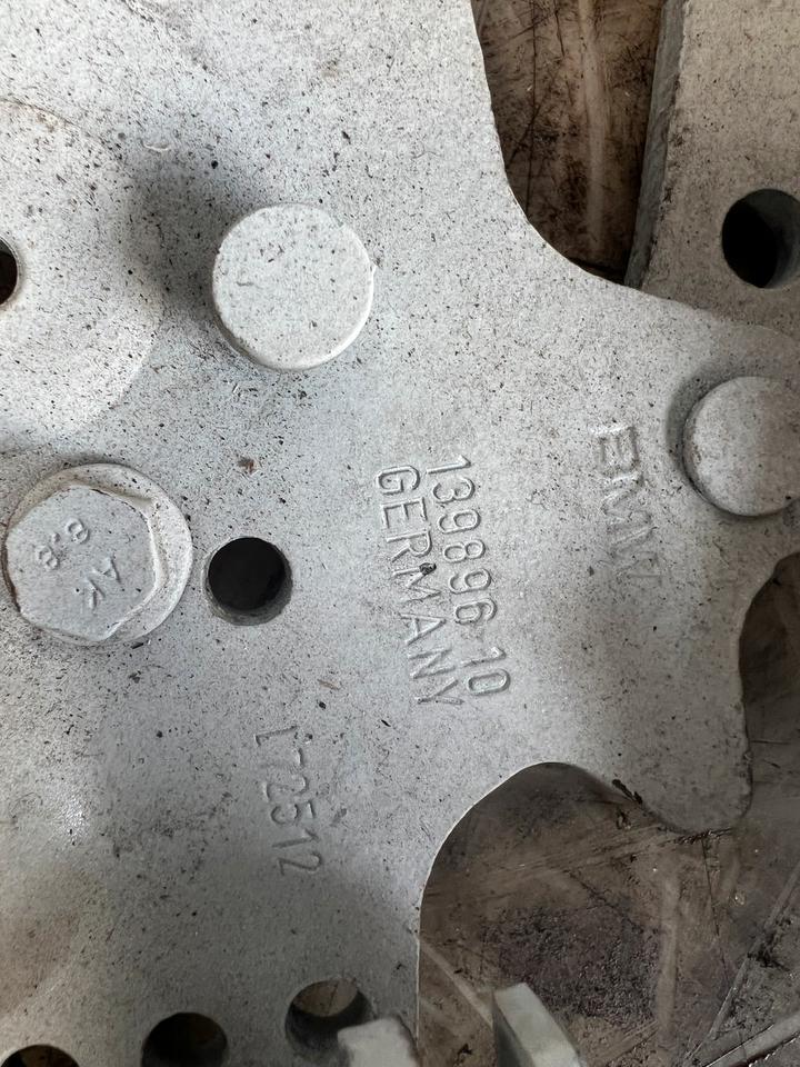 BMW 3er F30 F31 Motorhaubenscharnier 139896 139896 – Bild 4