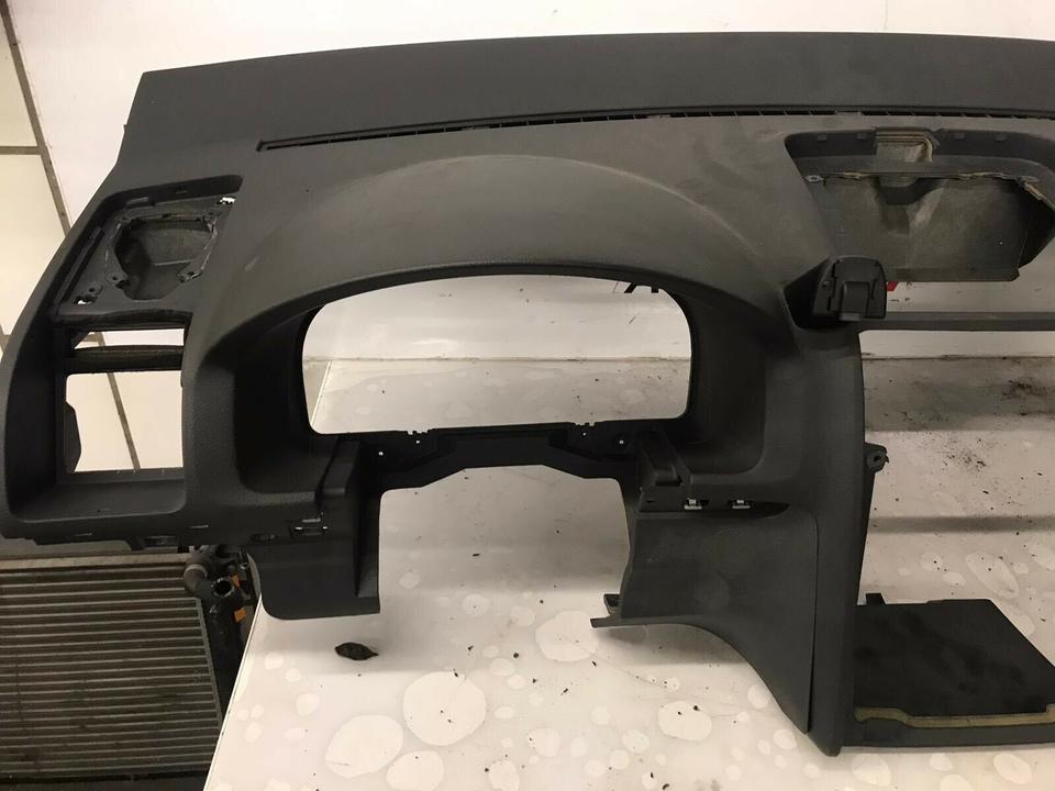 VW Touran 1T TDI Armaturenbrett Cockpit Airbag Dashboard – Bild 3