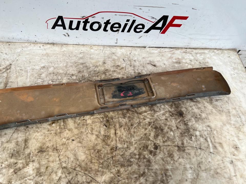 BMW 8er E31 Abdeckungsklappe Hinten 8108365 – Bild 5
