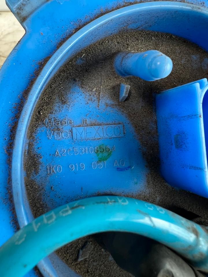 VW Golf 5 GTI 2.0 TFSI Kraftstoffpumpe Benzinpumpe 1K0919051AQ – Bild 5