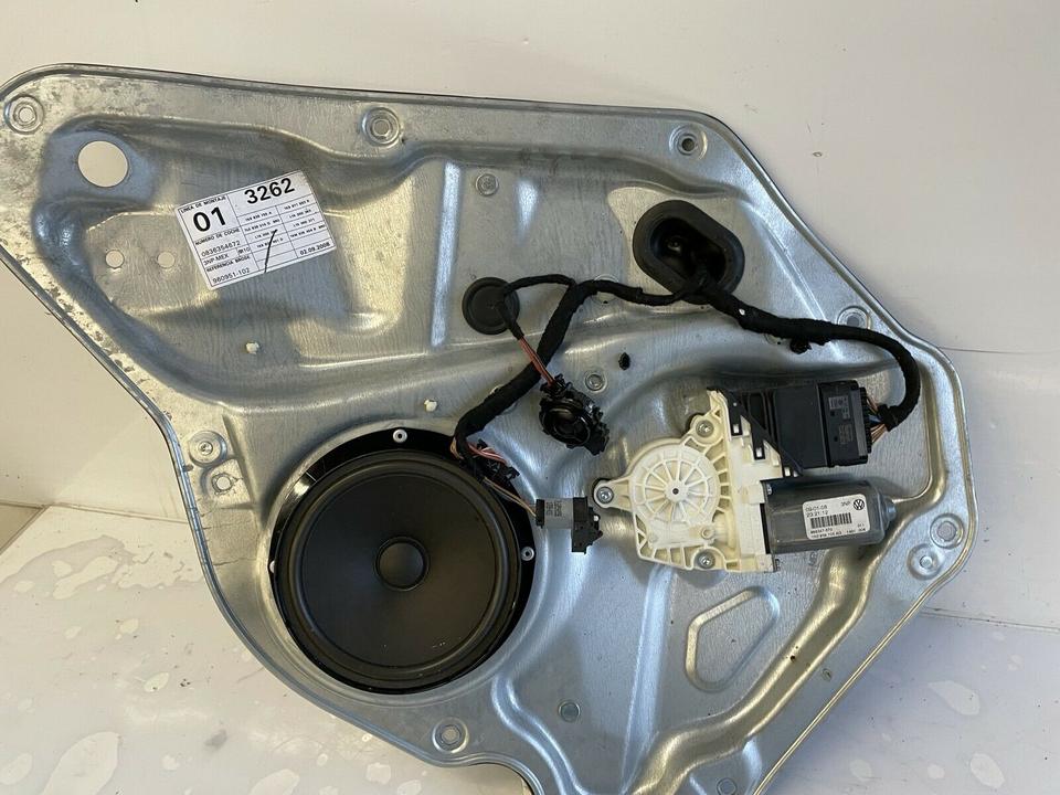 VW Golf 5 6 Variant Türblech Fensterheber hinten links 1K9839755 – Bild 2