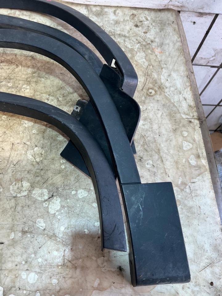 VW Tiguan 5N Zierleiste Radlaufabdeckung Hinten 5N0854819C – Bild 2