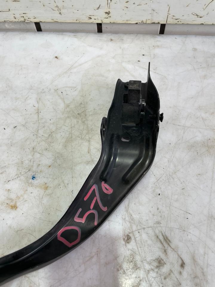 Mercedes E Klasse W212 S212 Scheinwerfer Halter Träger 212620028 – Bild 11